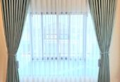 WR Mart Curtain