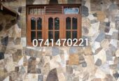 DEDUNU NATURAL STONE – ස්වාභාවික ගල් පතුරු