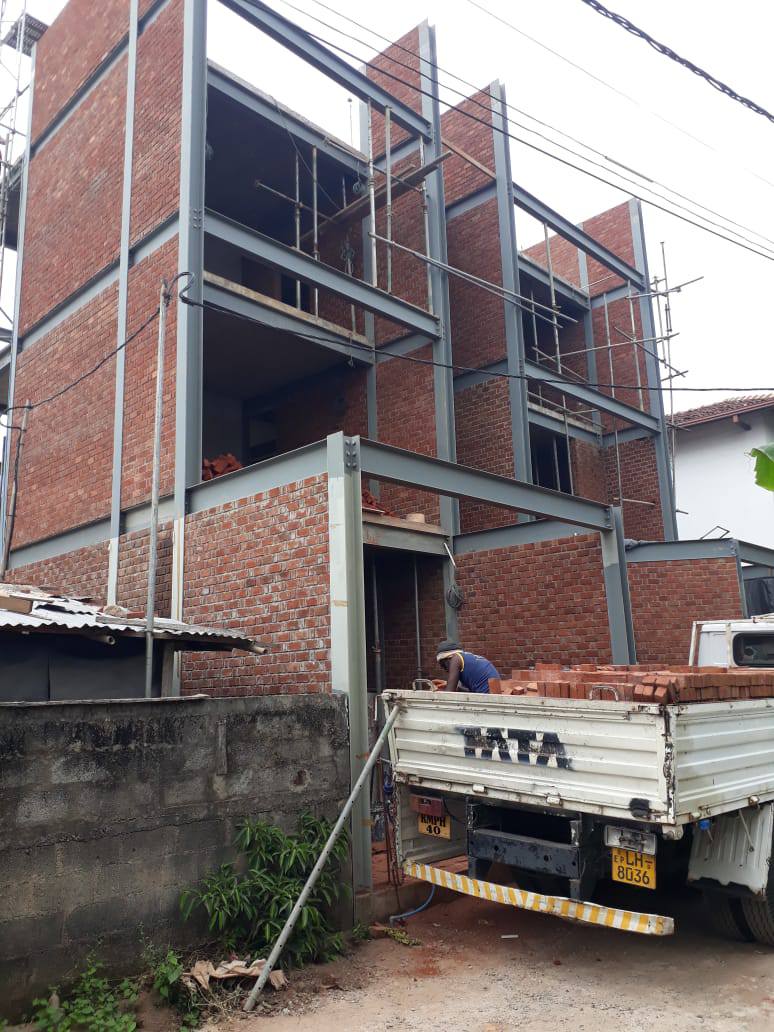 Bricks – ගඩොල්