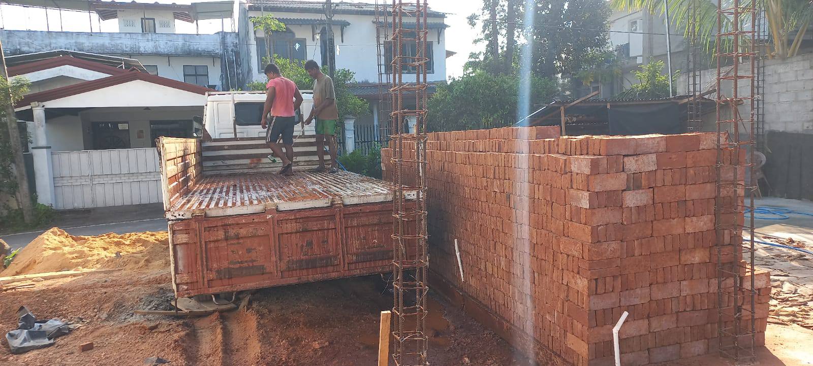 Bricks – ගඩොල්