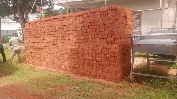 Chathura brick supplier – රතු ගඩොල්