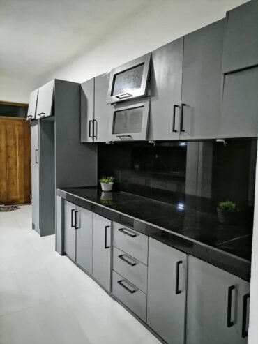 Mahesh Pantry Cupboard – මහේෂ් පැන්ට්‍රි කබර්ඩ්