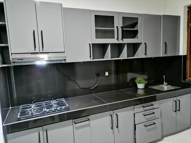 Mahesh Pantry Cupboard – මහේෂ් පැන්ට්‍රි කබර්ඩ්